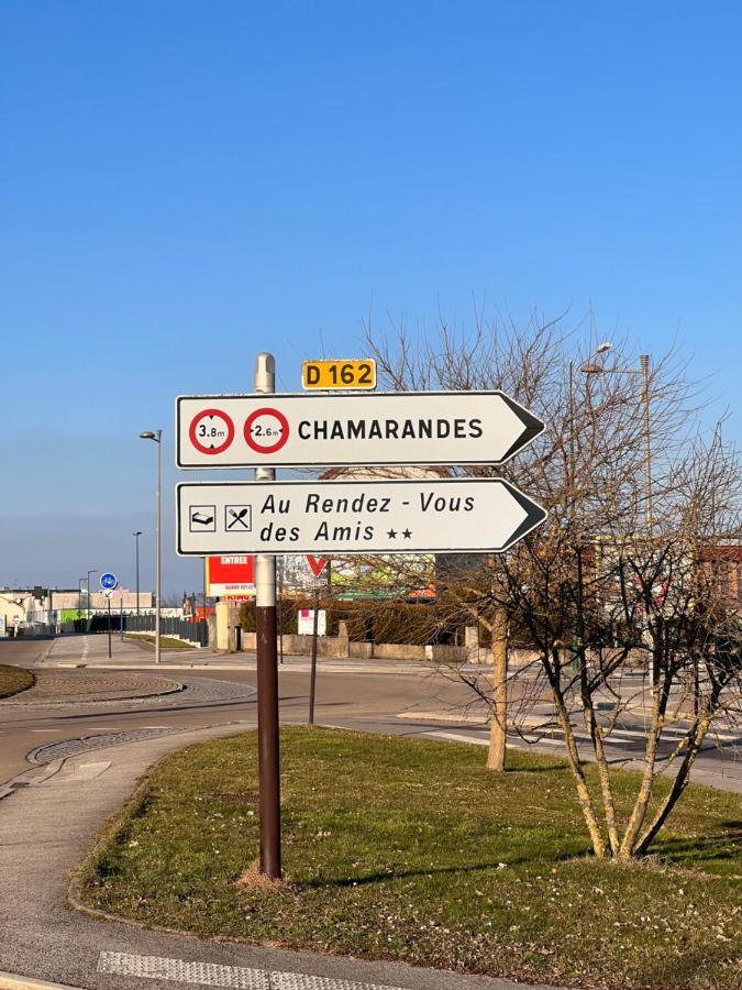 Hostellerie Au Rendez-Vous Des Amis Chaumont  Εξωτερικό φωτογραφία