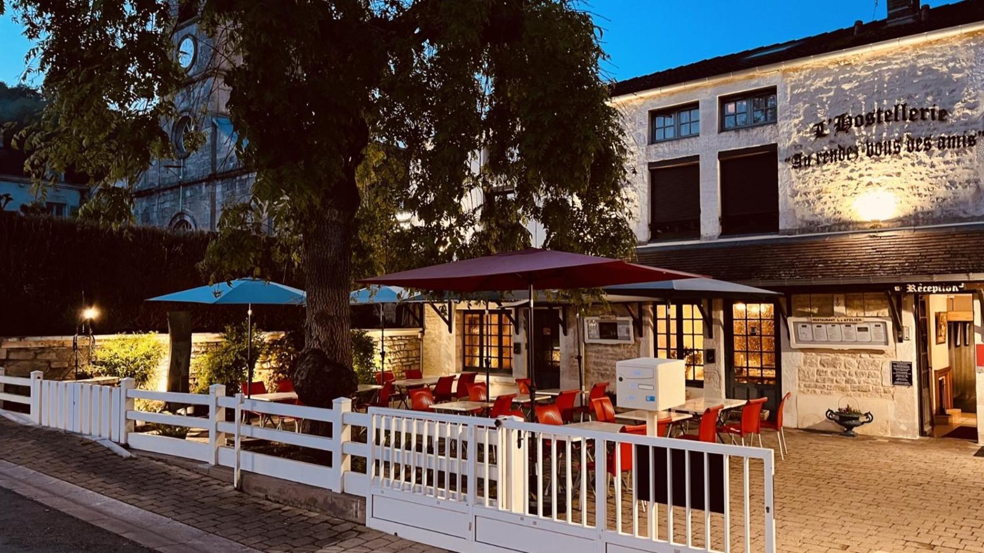 Hostellerie Au Rendez-Vous Des Amis Chaumont  Εξωτερικό φωτογραφία